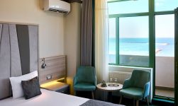 hoteluri în Mamaia pe plajă